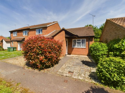 View Full Details for Orwell Drive, Hawkslade, Aylesbury