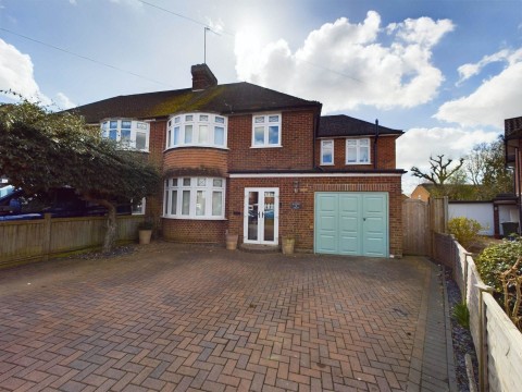 View Full Details for Manor Drive, Aylesbury