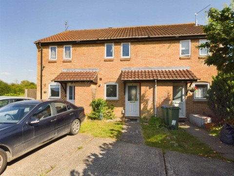 View Full Details for Langstone Close, Cleveland Park, Aylesbury