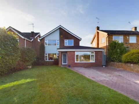 View Full Details for Broughton Avenue, Broughton, Aylesbury