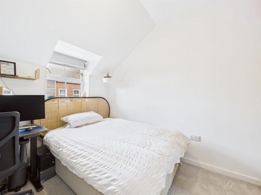Images for Broka Court, Fairford Leys, Aylesbury