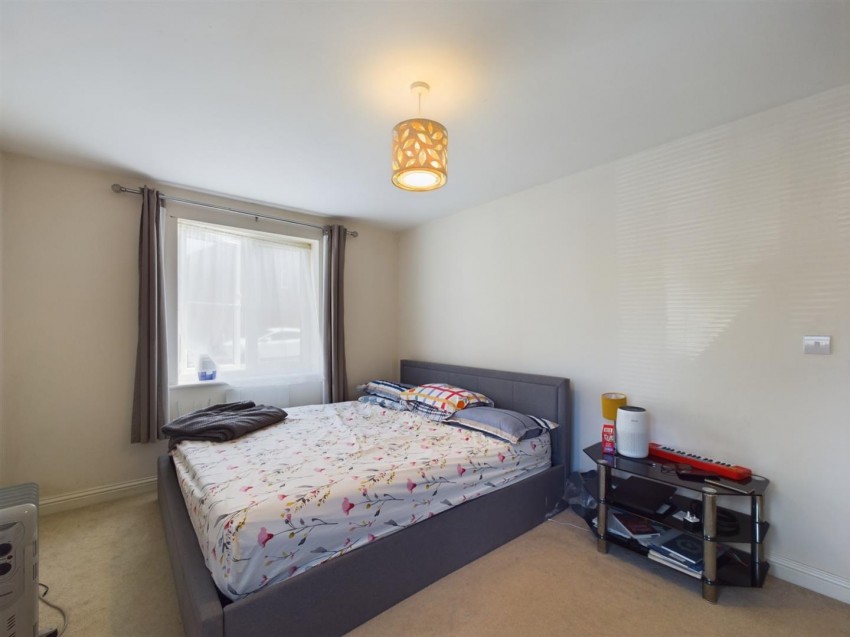 Images for Chappell Close, Aylesbury