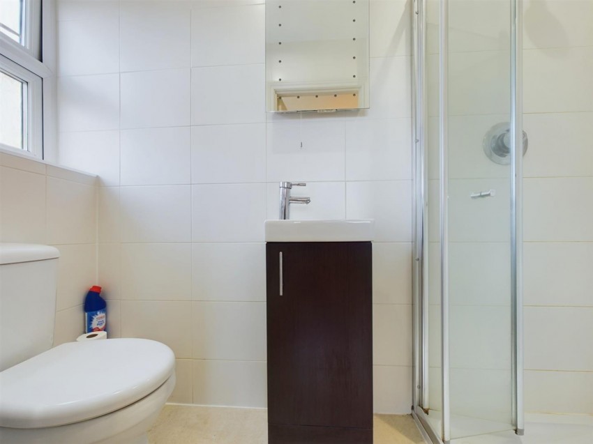 Images for Church Farm Close, Bierton, Aylesbury