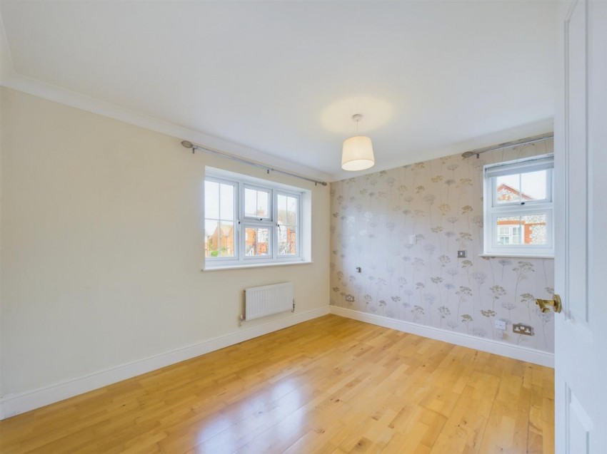 Images for Church Farm Close, Bierton, Aylesbury