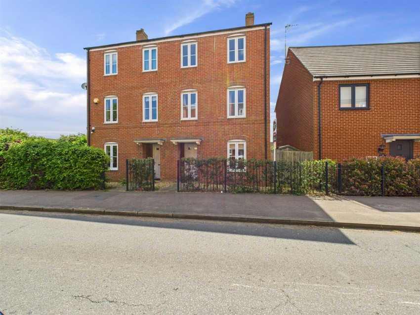 Images for Prince Rupert Drive, Buckingham Park, Aylesbury