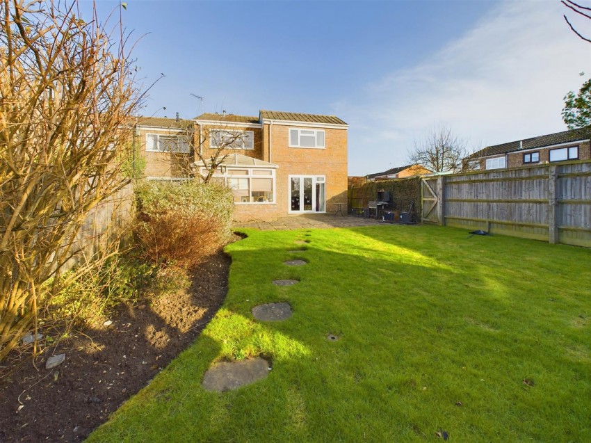 Images for Charmfield Road, Aylesbury, Buckinghamshire