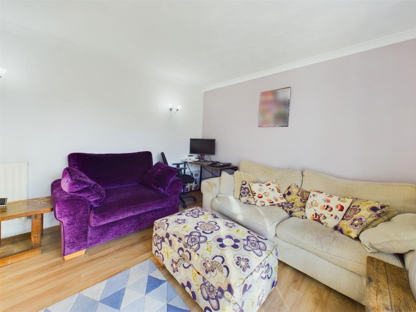 Images for Charmfield Road, Aylesbury, Buckinghamshire