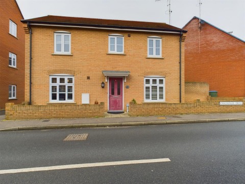 View Full Details for Chaundler Drive, Buckingham Park, Aylesbury