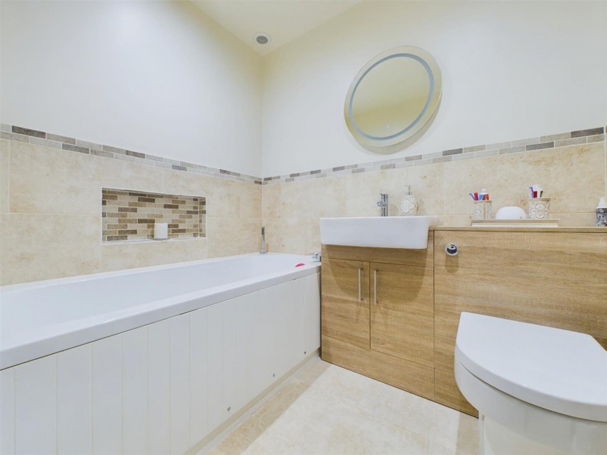 Images for Turner Close, Cleveland Park, Aylesbury