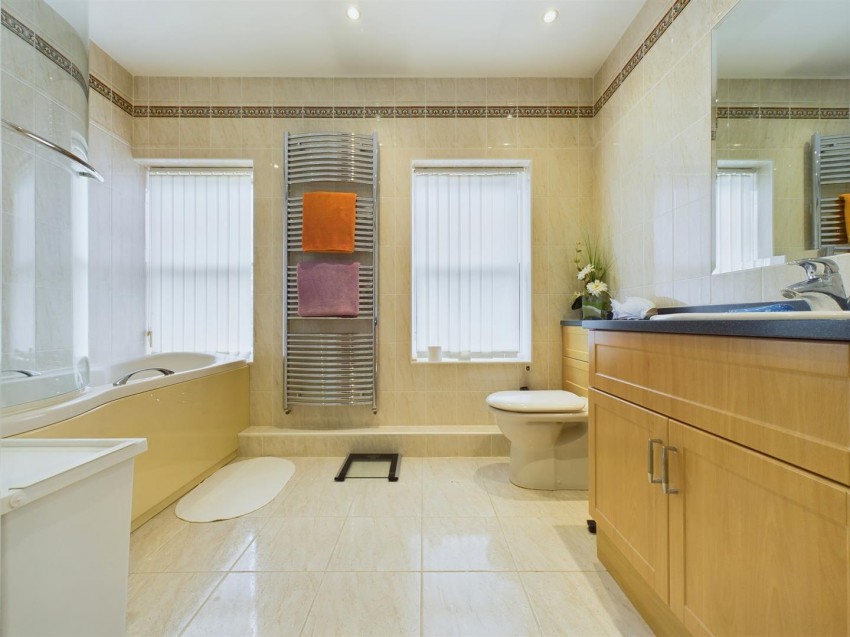 Images for Ayleswater, Watermead, Aylesbury