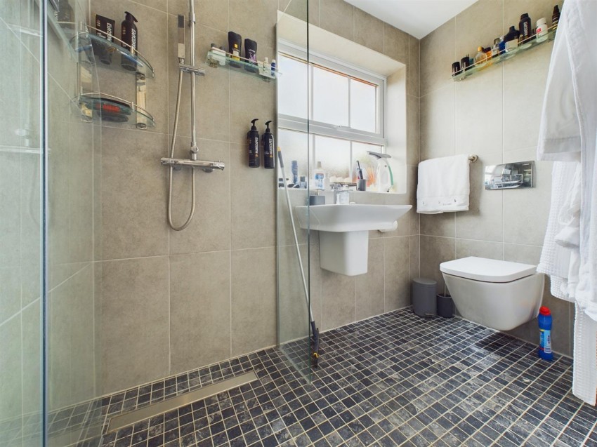 Images for Dalesford Road, Stoke Grange, Aylesbury