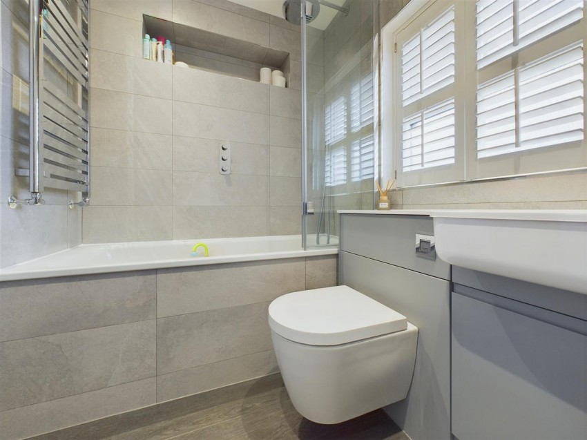 Images for Queensgate, Fairford Leys, Aylesbury