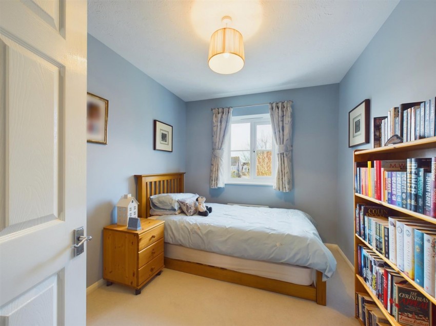 Images for Pintail Close, Watermead, Aylesbury