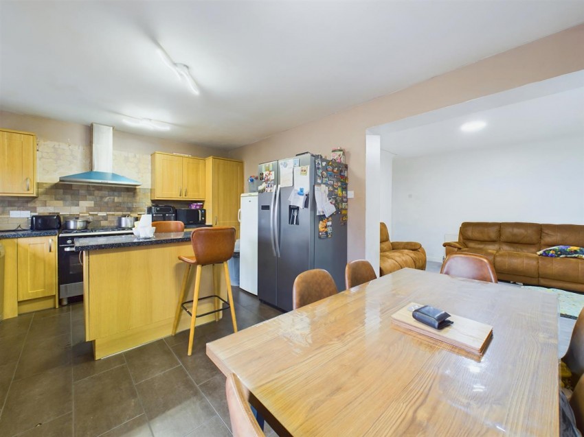 Images for Buckingham Road, Aylesbury, Buckinghamshire
