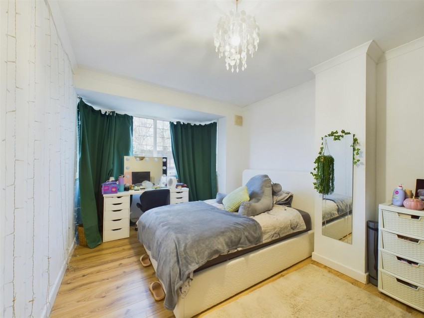 Images for Buckingham Road, Aylesbury, Buckinghamshire