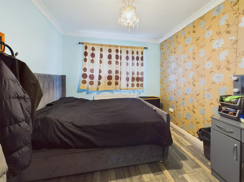 Images for Buckingham Road, Aylesbury, Buckinghamshire