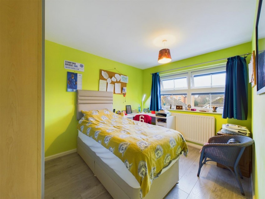 Images for Raven Close, Watermead, Aylesbury