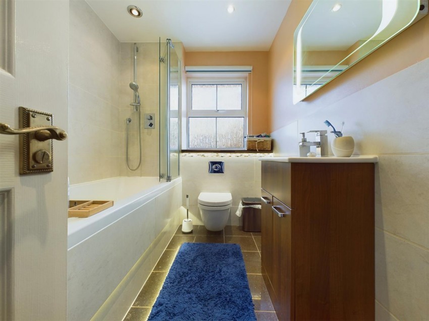 Images for Raven Close, Watermead, Aylesbury