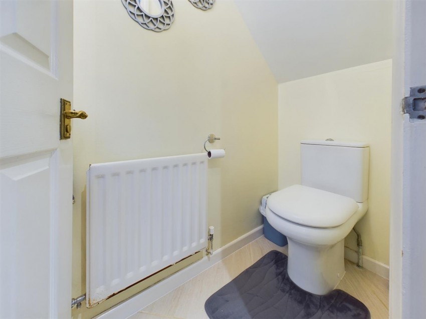 Images for Raven Close, Watermead, Aylesbury