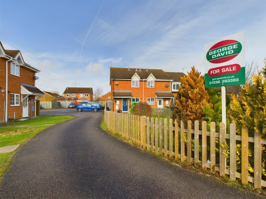 Images for Miles End, Aylesbury, Buckinghamshire