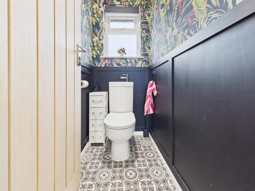 Images for Brompton Close, Meadowcroft, Aylesbury