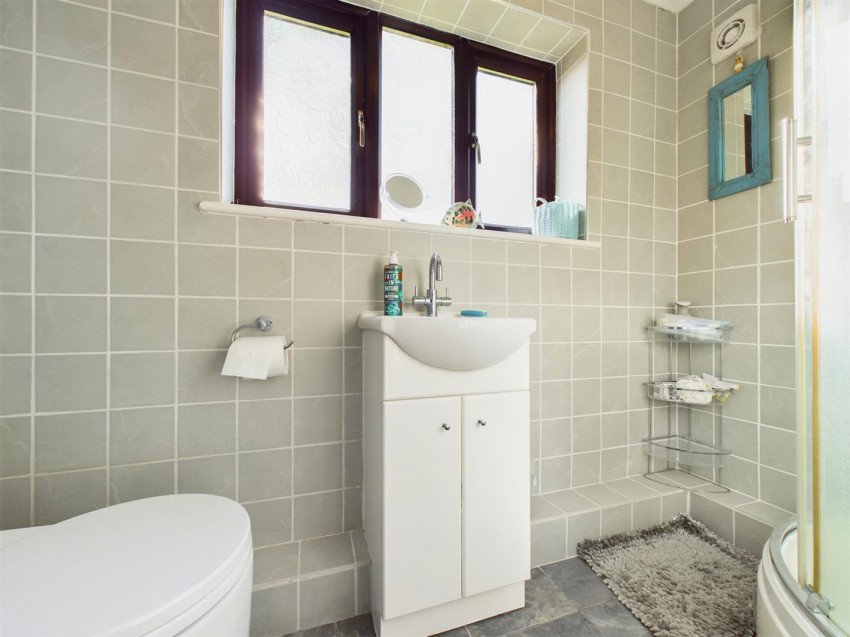 Images for Goss Avenue, Waddesdon, Aylesbury