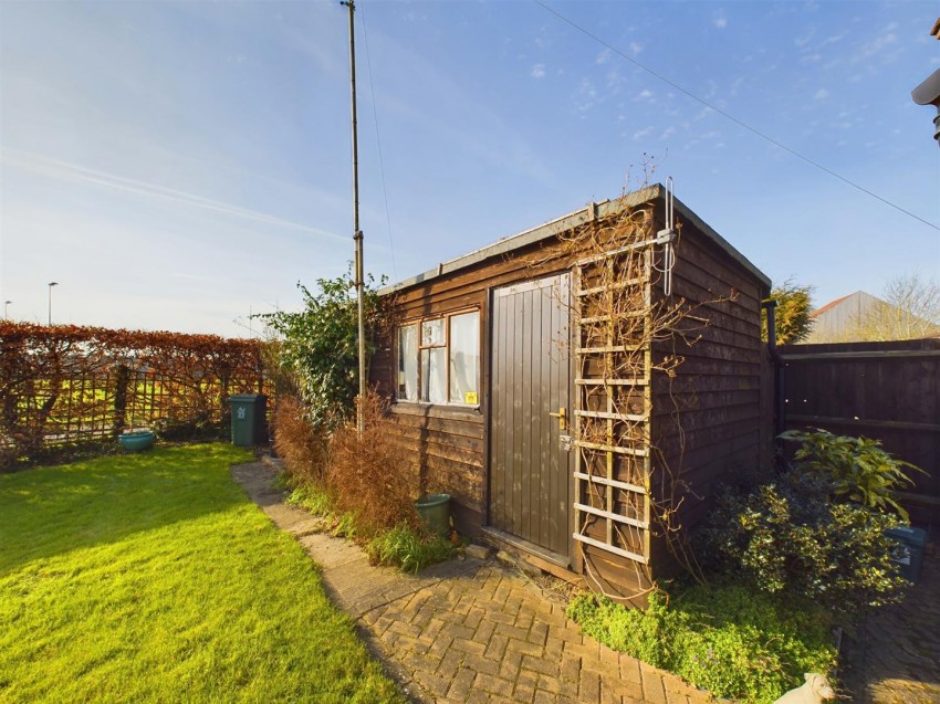 Images for Goss Avenue, Waddesdon, Aylesbury