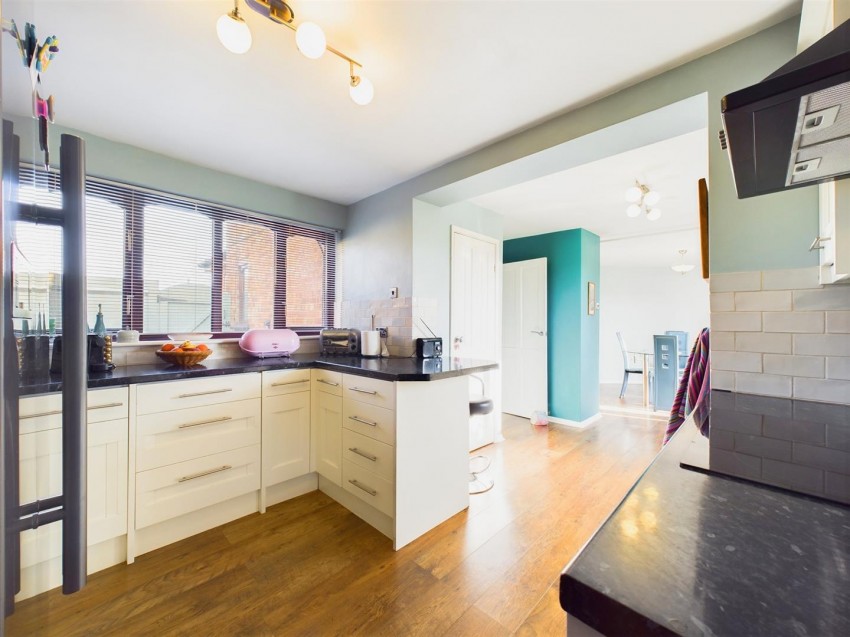 Images for Goss Avenue, Waddesdon, Aylesbury