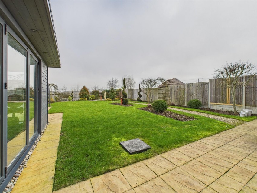 Images for Leonards Gate, Grendon Underwood, Aylesbury