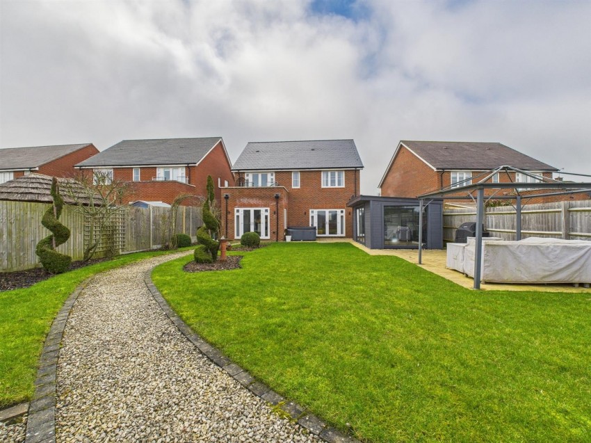 Images for Leonards Gate, Grendon Underwood, Aylesbury