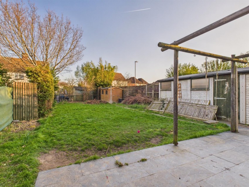 Images for Prebendal Avenue, Southcourt, Aylesbury