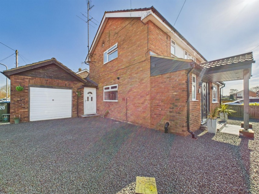 Images for Gilmore Road, Elmhurst, Aylesbury
