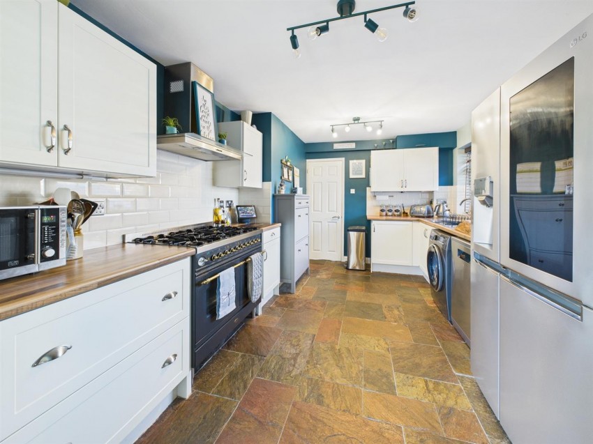 Images for Gilmore Road, Elmhurst, Aylesbury