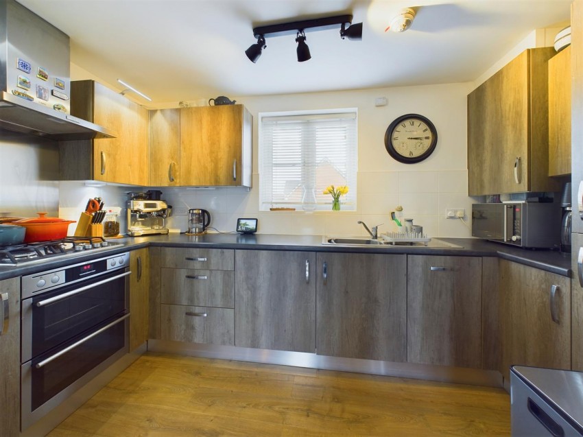 Images for Carrick Street, Berryfields, Aylesbury