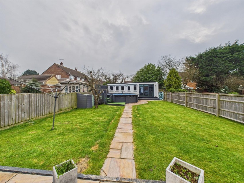 Images for Tring Road, Aylesbury, Buckinghamshire