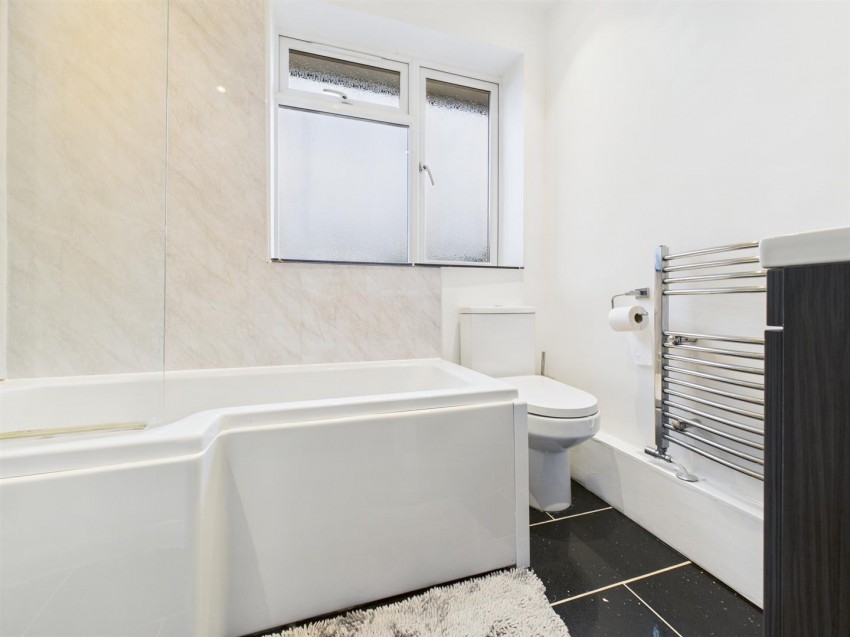 Images for Tring Road, Aylesbury, Buckinghamshire