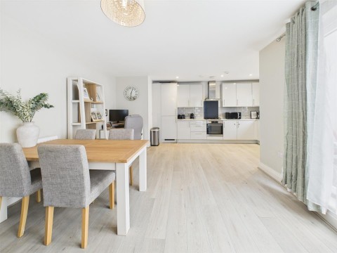 View Full Details for Exchange Street, Aylesbury, Buckinghamshire