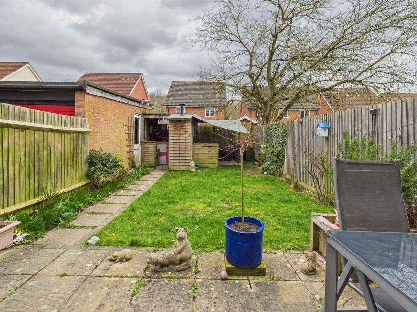 Images for Isis Close, Hawkslade, Aylesbury
