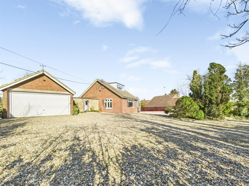 Images for Oxford Road, Stone, Aylesbury