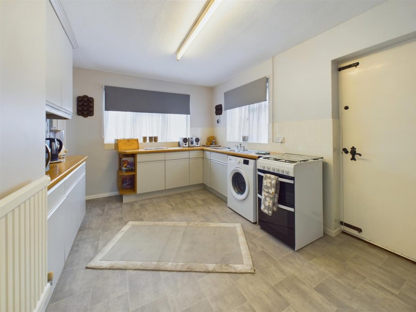 Images for Malvern Road, Broughton, Aylesbury