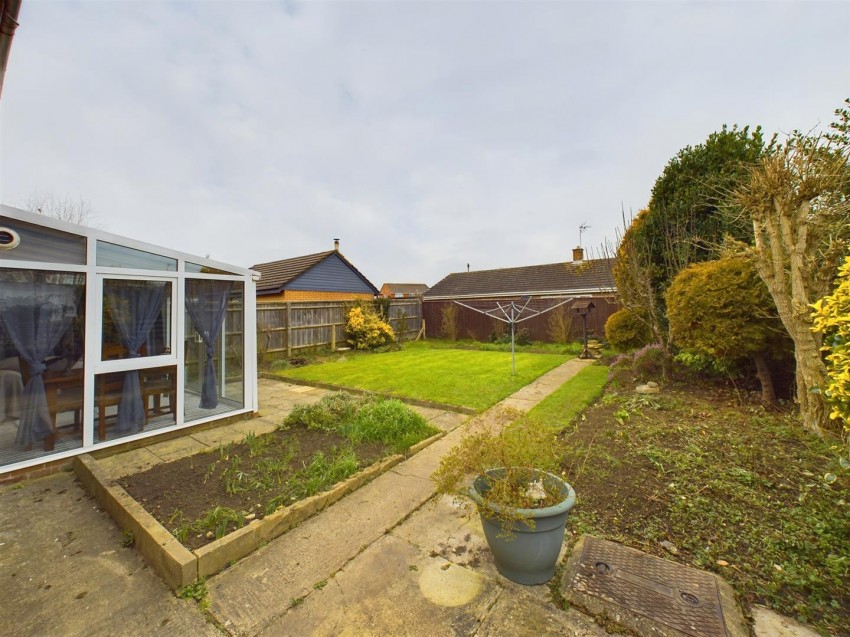 Images for Malvern Road, Broughton, Aylesbury