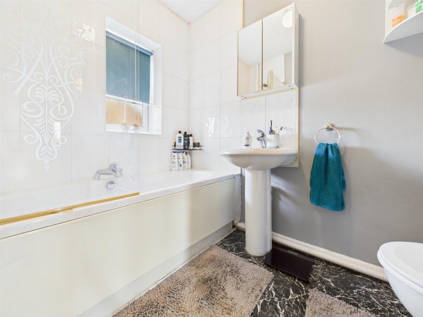 Images for Thomson Close, Willows, Aylesbury