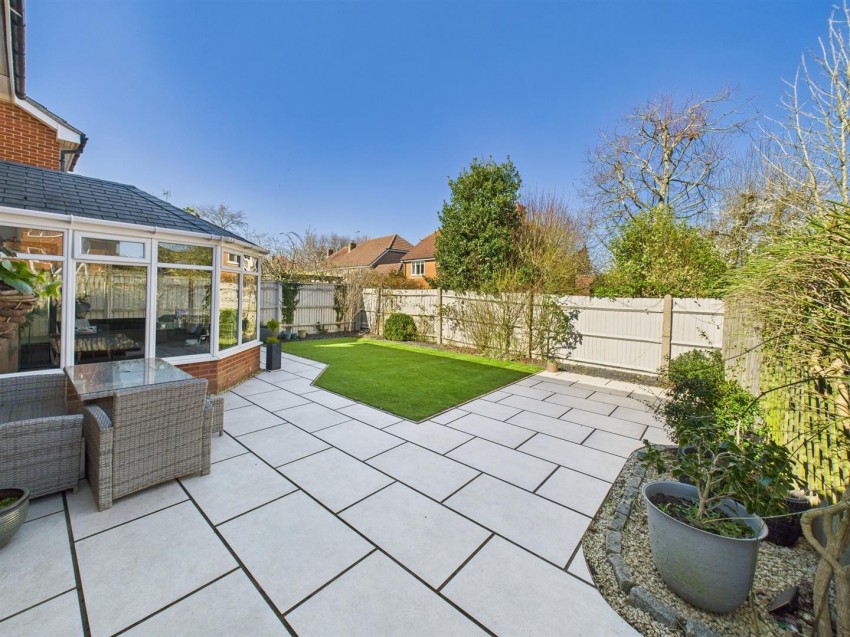 Images for The Spiert, Stone, Aylesbury