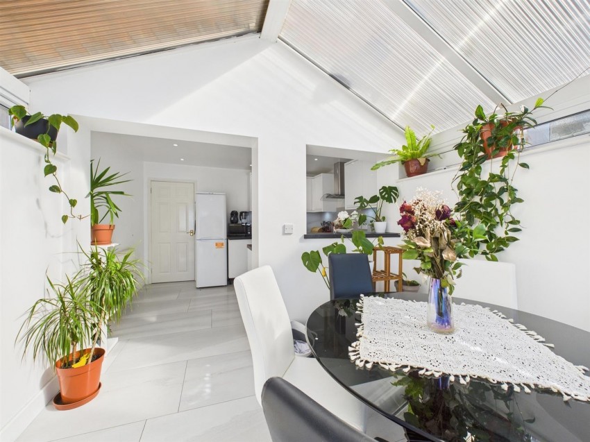 Images for Shepherd Close, Coppice, Aylesbury