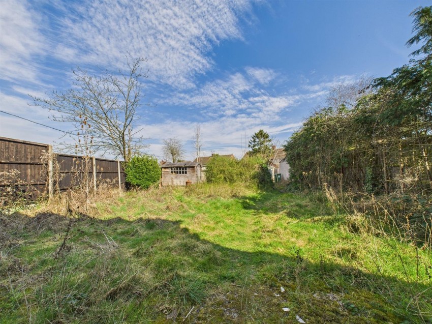 Images for Churchill Avenue, Southcourt, Aylesbury