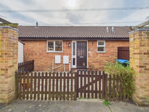 View Full Details for Dickens Way, Haydon Hill, Aylesbury