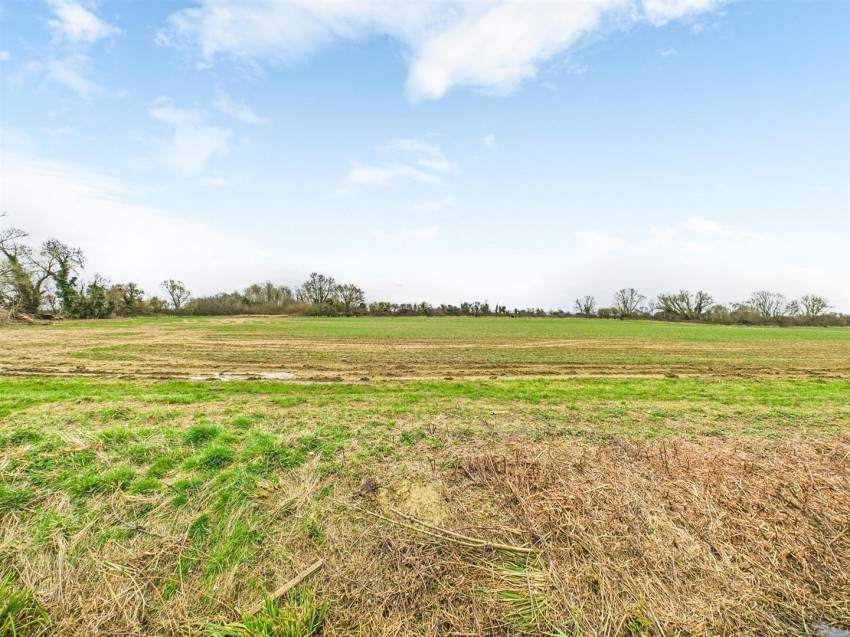 Images for The Comfrey, Watermead, Aylesbury