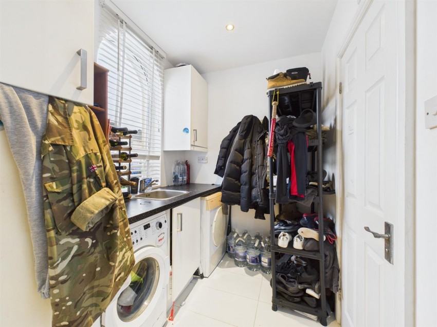 Images for The Comfrey, Watermead, Aylesbury
