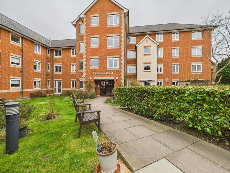 Willow Road, Aylesbury, Buckinghamshire