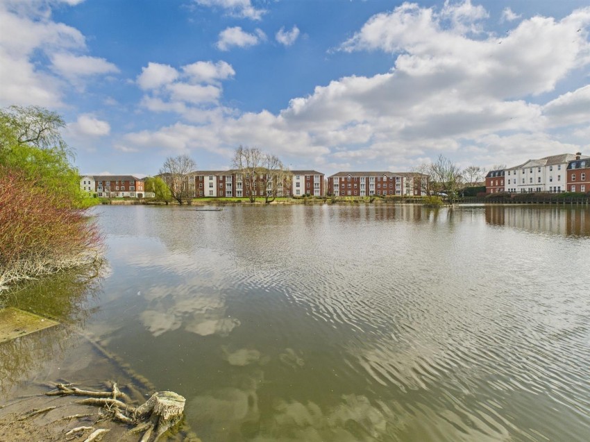 Images for Guillemot Way, Watermead, Aylesbury